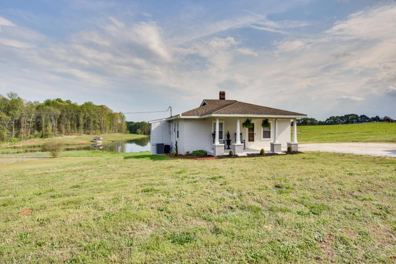 Cozy Fair Play Home With Deck 4 Mi To Lake Hartwell! Экстерьер фото